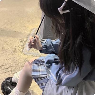 她在梦中跳舞